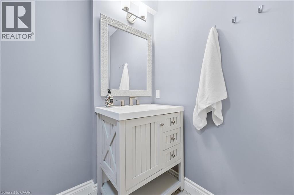 882-888 Fairway Road N, Kitchener, Ontario  N2A 0C2 - Photo 26 - 40819261