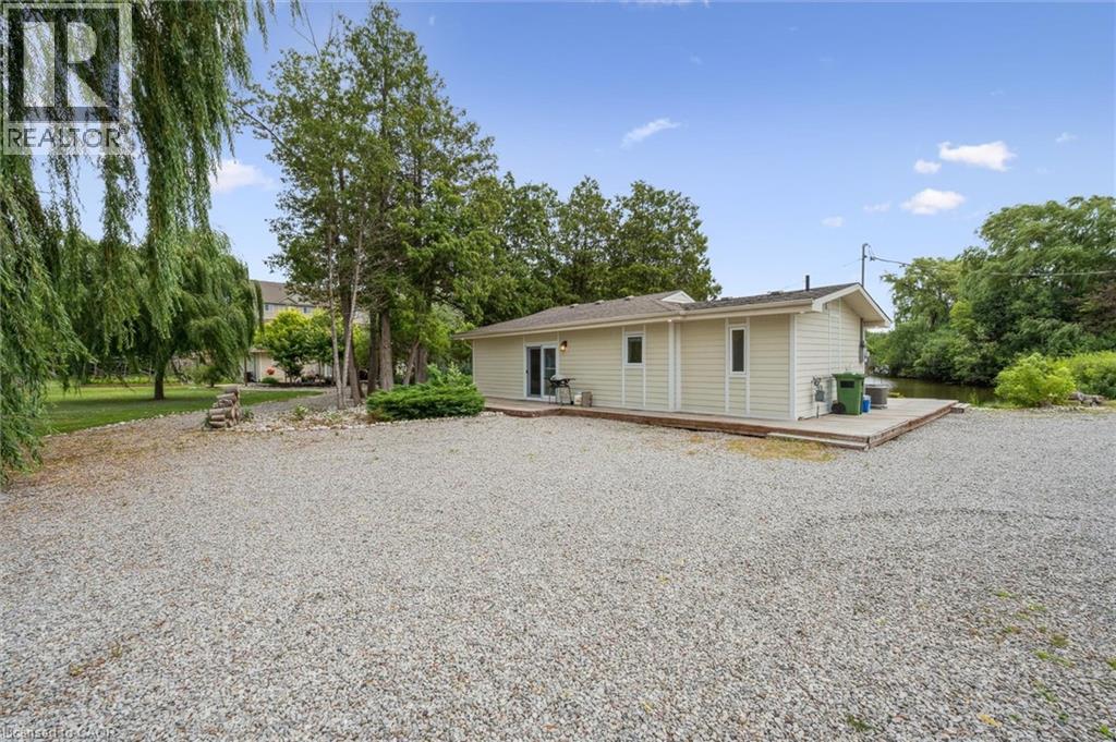 882-888 Fairway Road N, Kitchener, Ontario  N2A 0C2 - Photo 29 - 40819261