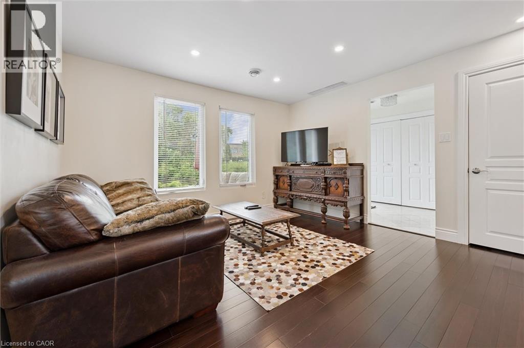 882-888 Fairway Road N, Kitchener, Ontario  N2A 0C2 - Photo 31 - 40819261