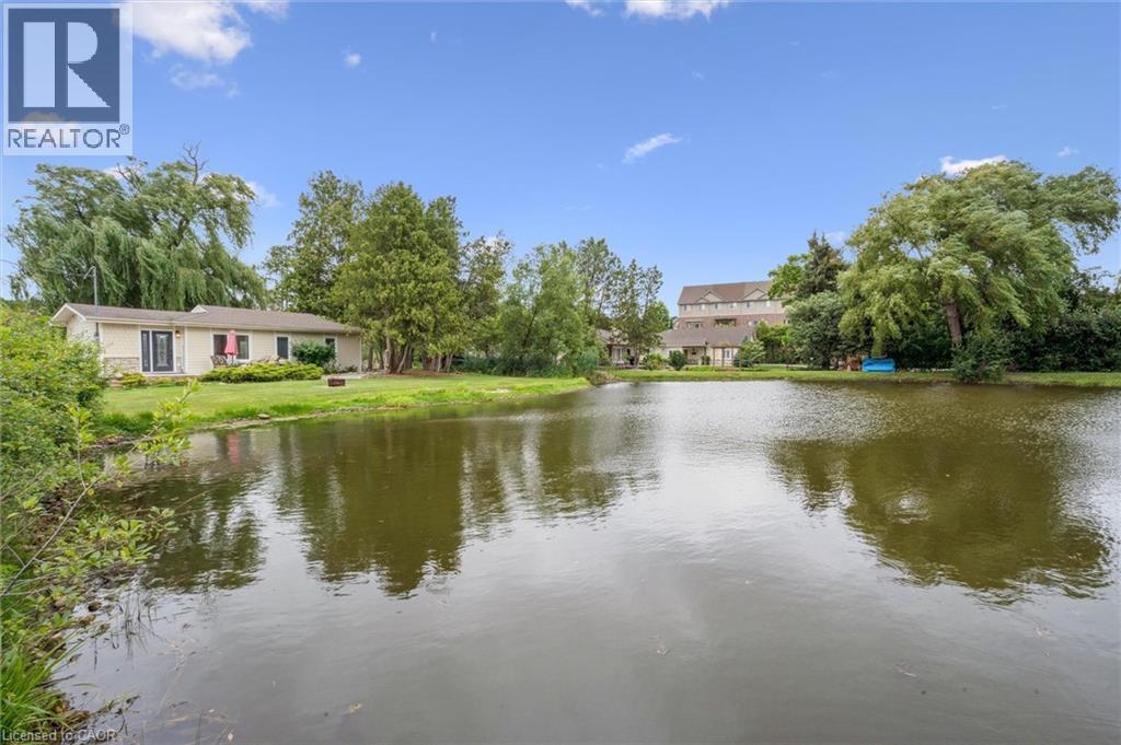 882-888 Fairway Road N, Kitchener, Ontario  N2A 0C2 - Photo 47 - 40819261