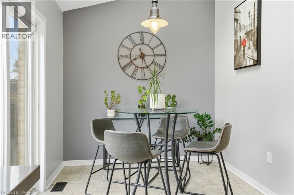 14 Kenyon Crescent, Grimsby, Ontario  L3M 5P4 - Photo 12 - 40819617