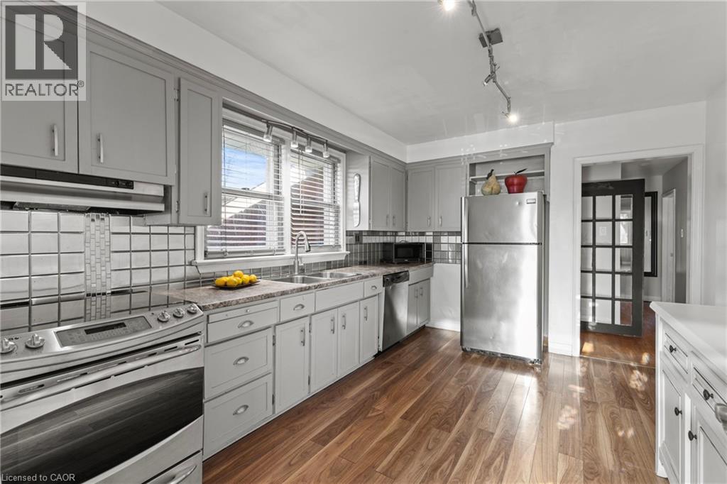 96 Terrace Drive, Hamilton, Ontario  L9A 2Y6 - Photo 7 - 40819579