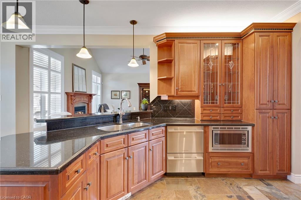 224 Oregon Court, Kitchener, Ontario  N2P 2S4 - Photo 9 - 40819538