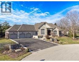 224 OREGON Court, Kitchener, Ontario