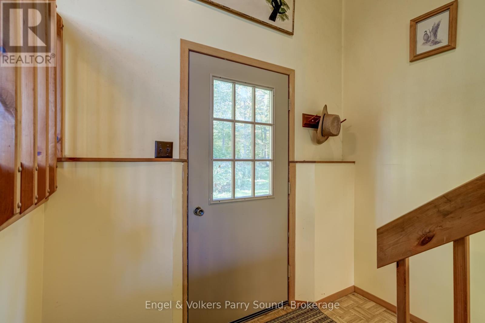 5 Beech Avenue, Carling, Ontario  P0G 1G0 - Photo 6 - X12983476