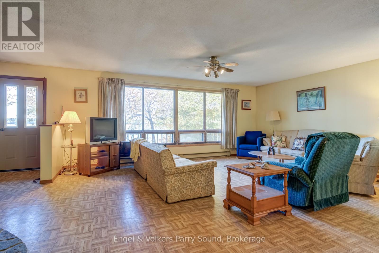 5 Beech Avenue, Carling, Ontario  P0G 1G0 - Photo 7 - X12983476