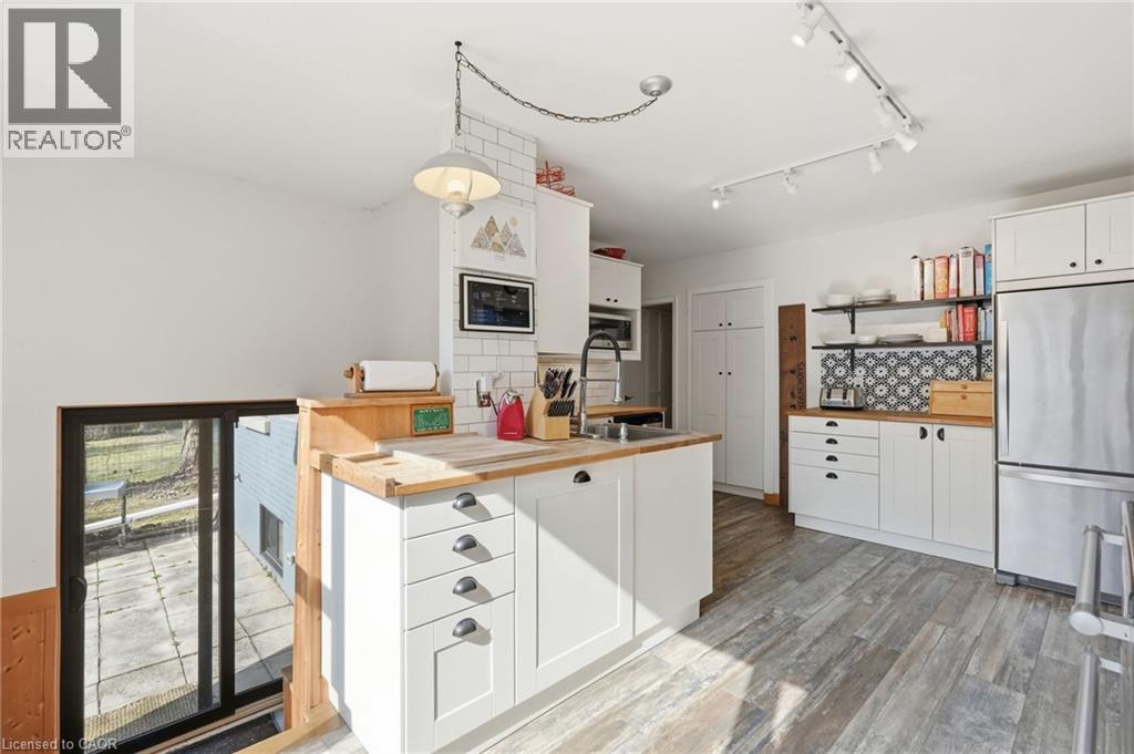 222 Concession 11 E, Freelton, Ontario  L8B 1H8 - Photo 20 - 40819674