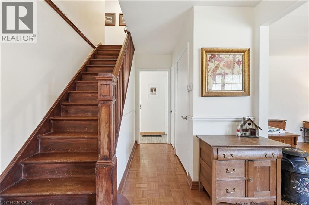 222 Concession 11 E, Freelton, Ontario  L8B 1H8 - Photo 5 - 40819674