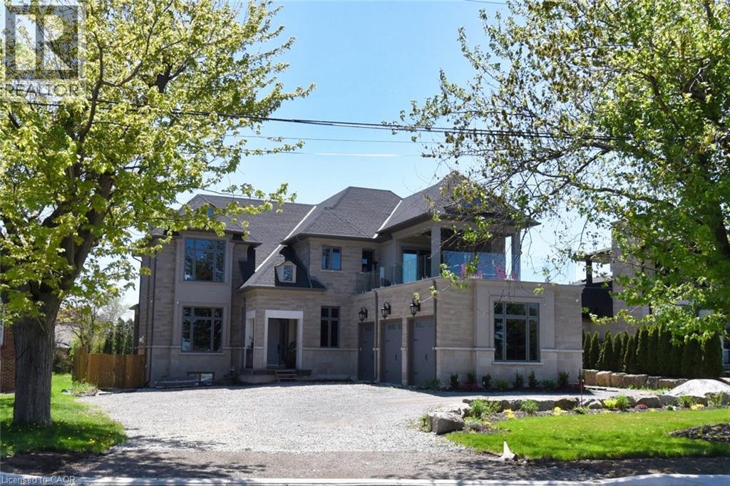 68 MOUNTAIN BROW Boulevard, Hamilton, Ontario