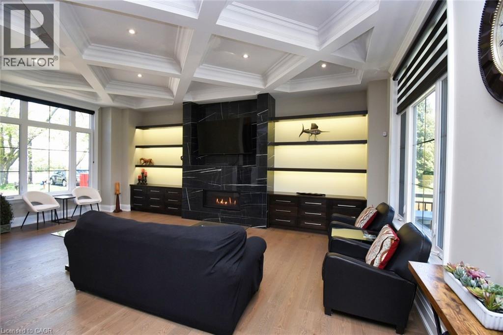 68 Mountain Brow Boulevard, Hamilton, Ontario  L8T 1A4 - Photo 9 - 40819553