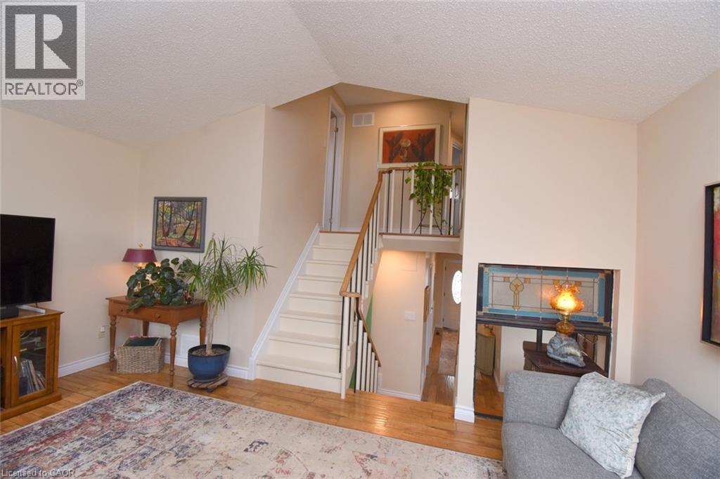 3200 Greenbough Crescent, Burlington, Ontario  L7M 3B1 - Photo 7 - 40817698