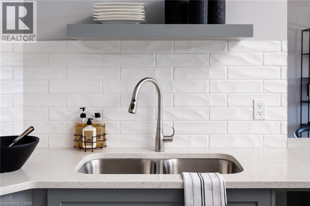 218 Bridge Crescent, Minto, Ontario  N0G 2P0 - Photo 3 - 40810483