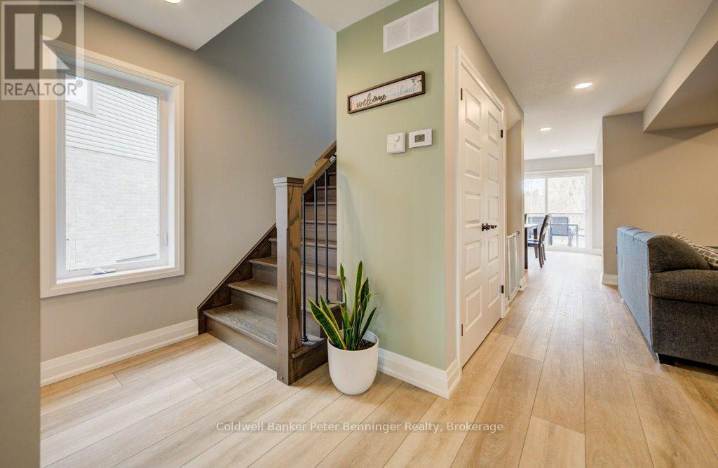 126 Second Street, Brockton, Ontario  N0G 2V0 - Photo 7 - X12984656