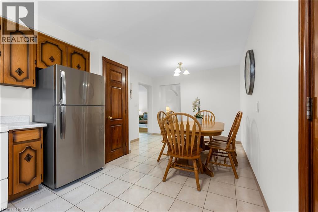 11 Forest Hill Crescent, Hamilton, Ontario  L8K 5V2 - Photo 12 - 40819197