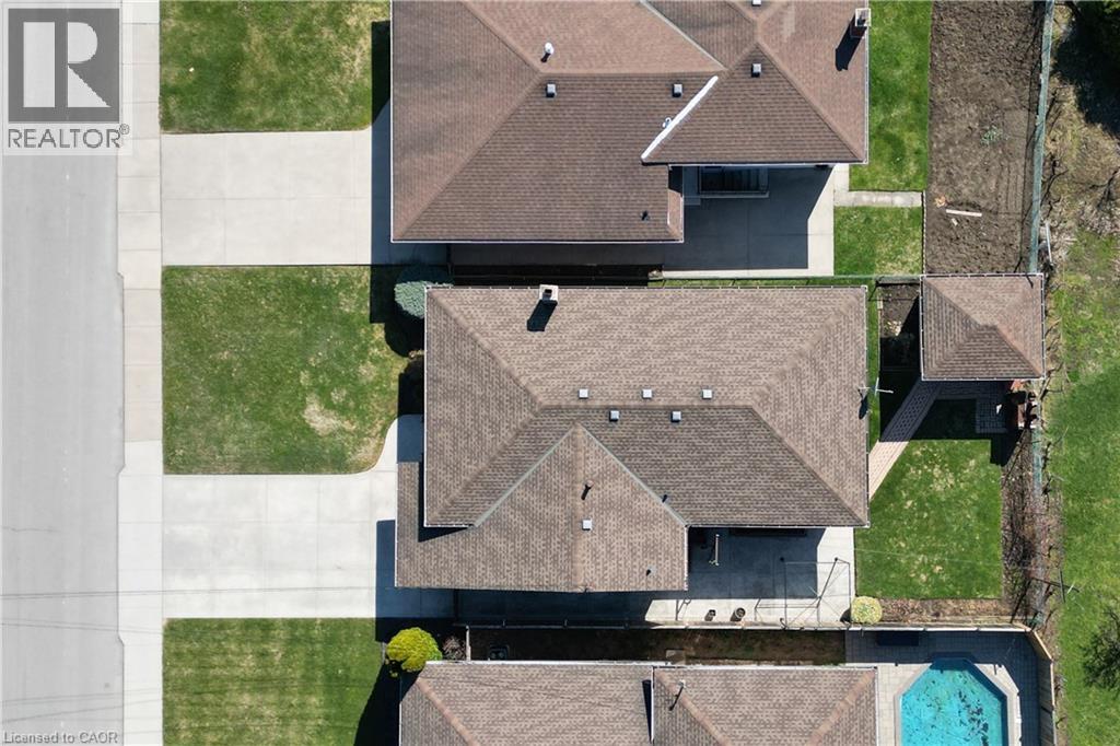 11 Forest Hill Crescent, Hamilton, Ontario  L8K 5V2 - Photo 44 - 40819197