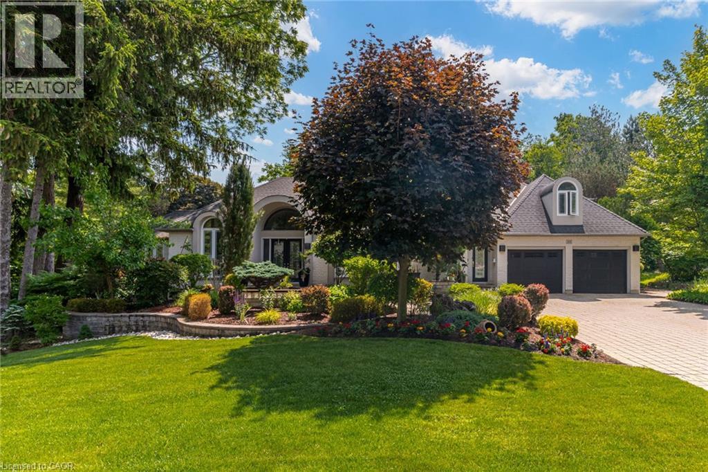 34 HARRINGTON Place, Ancaster, Ontario