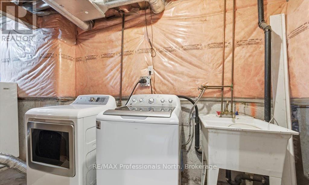 98 Roxton Road, Oakville, Ontario  L6H 6V4 - Photo 22 - W12984934