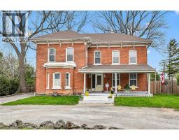 141 MOUNT ALBION Road, Hamilton, Ontario