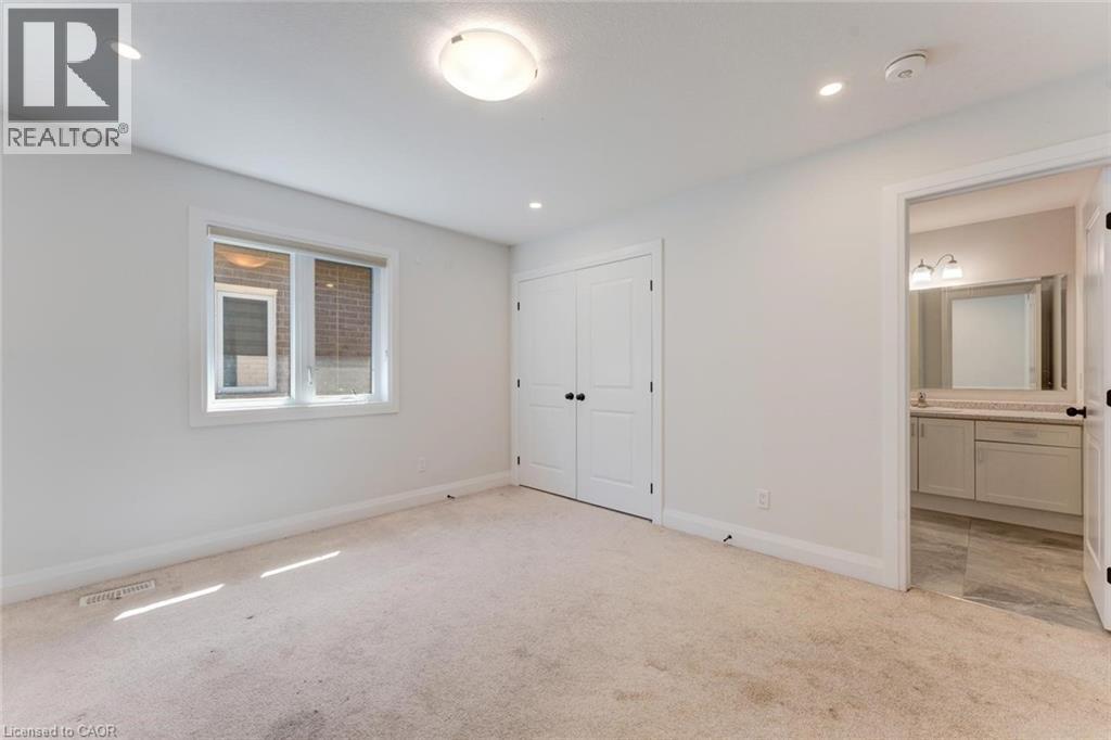 629 Doonwoods Crescent, Kitchener, Ontario  N2P 0E6 - Photo 35 - 40819806