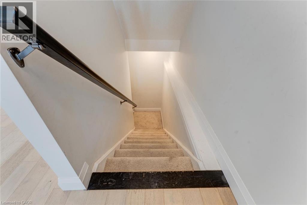 629 Doonwoods Crescent, Kitchener, Ontario  N2P 0E6 - Photo 38 - 40819806