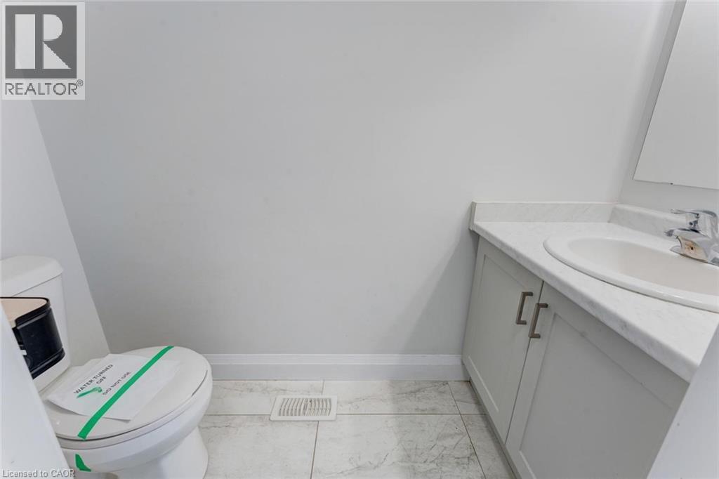 629 Doonwoods Crescent, Kitchener, Ontario  N2P 0E6 - Photo 8 - 40819806