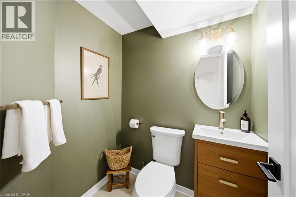 230 Avonsyde Boulevard Unit# 31, Waterdown, Ontario  L8B 1T9 - Photo 42 - 40819714