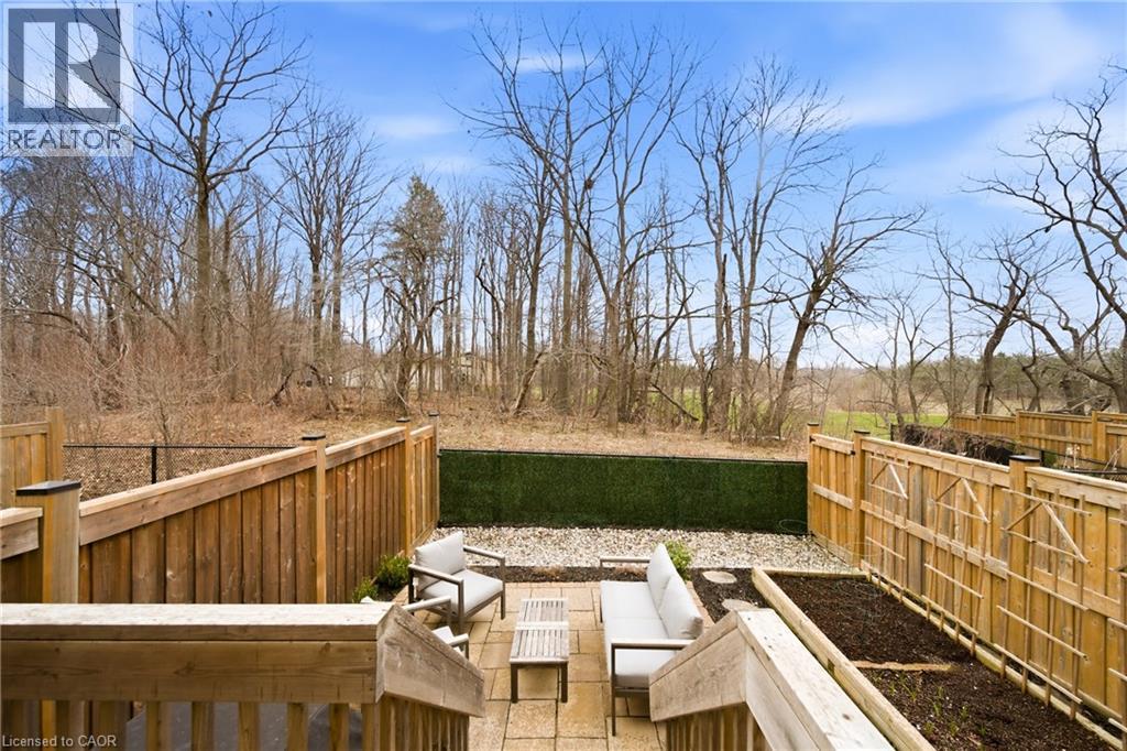 230 Avonsyde Boulevard Unit# 31, Waterdown, Ontario  L8B 1T9 - Photo 44 - 40819714