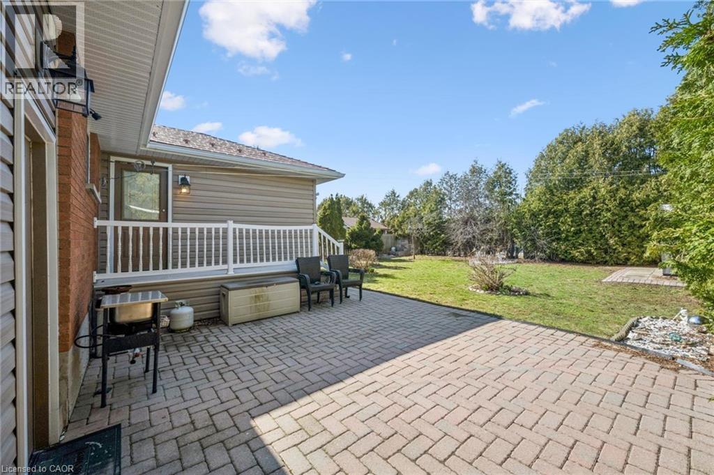 120 Lorraine Avenue, Kitchener, Ontario  N2B 2N2 - Photo 33 - 40818797