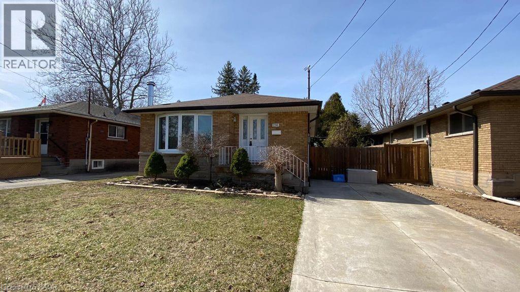 216 WEST 16TH Street Unit# Upper, Hamilton, Ontario