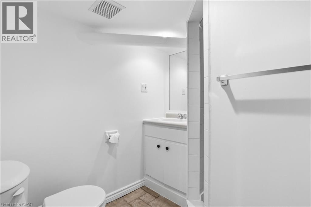 31 Bingeman Street, Kitchener, Ontario  N2H 2R7 - Photo 22 - 40815016