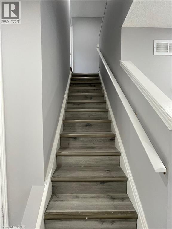 189 Sims Estate Drive, Kitchener, Ontario  N2A 0A6 - Photo 9 - 40819622