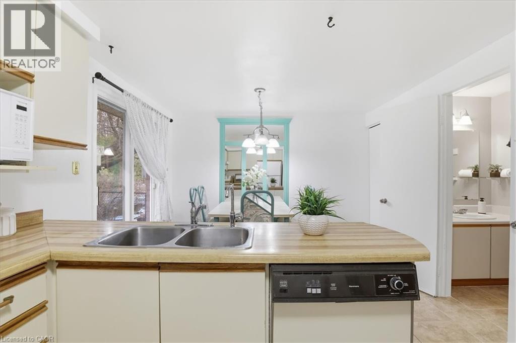 56 Rushbrook Drive, Kitchener, Ontario  N2E 3C9 - Photo 9 - 40818477