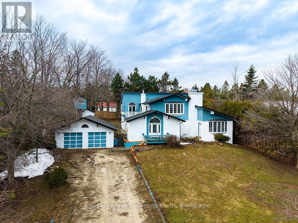 252 SWISS MEADOWS BOULEVARD, Blue Mountains, Ontario