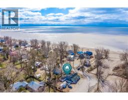 2 BEACH Avenue, Port Rowan, Ontario