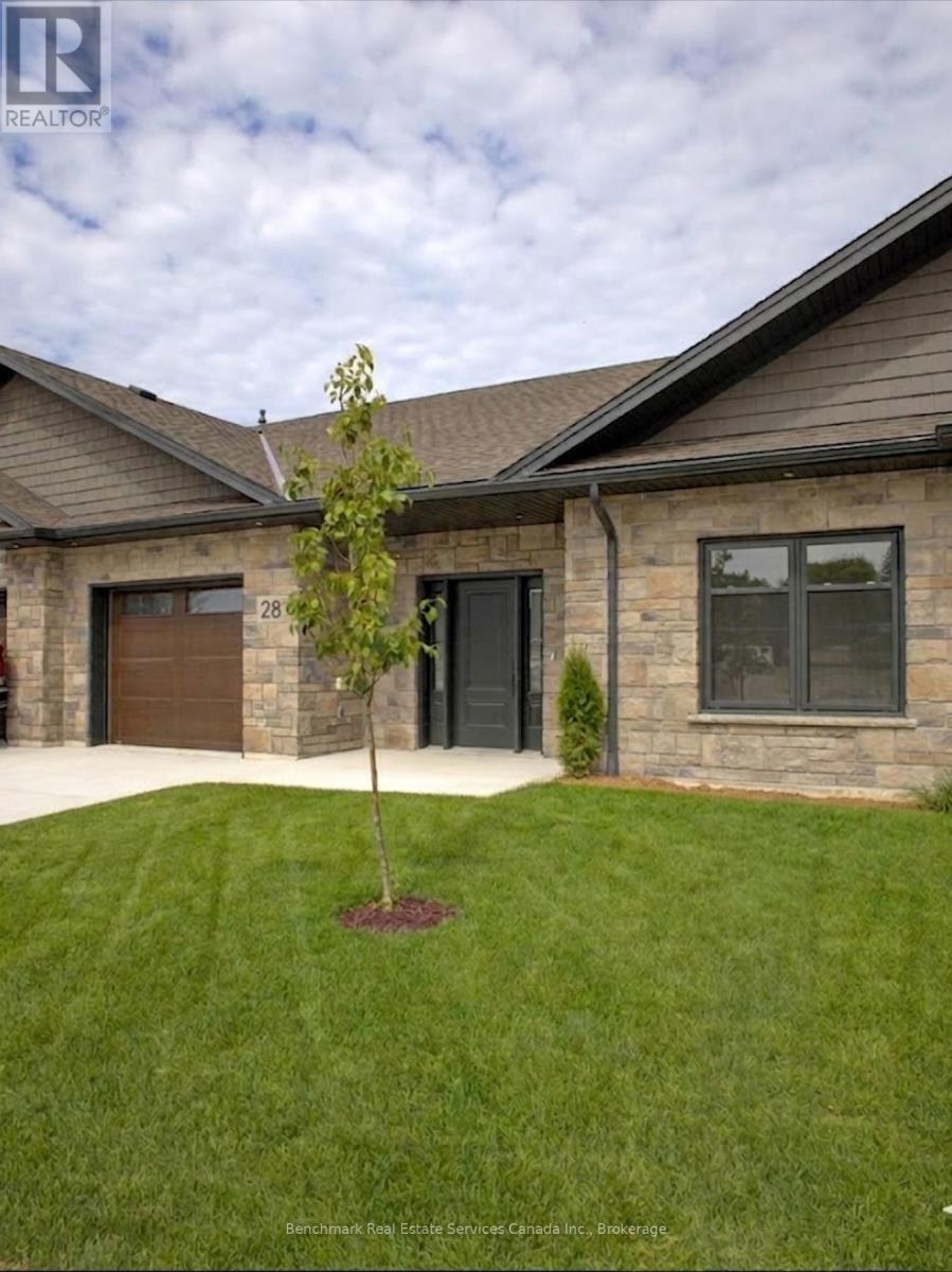 28 - 1182 QUEEN STREET, Kincardine, Ontario