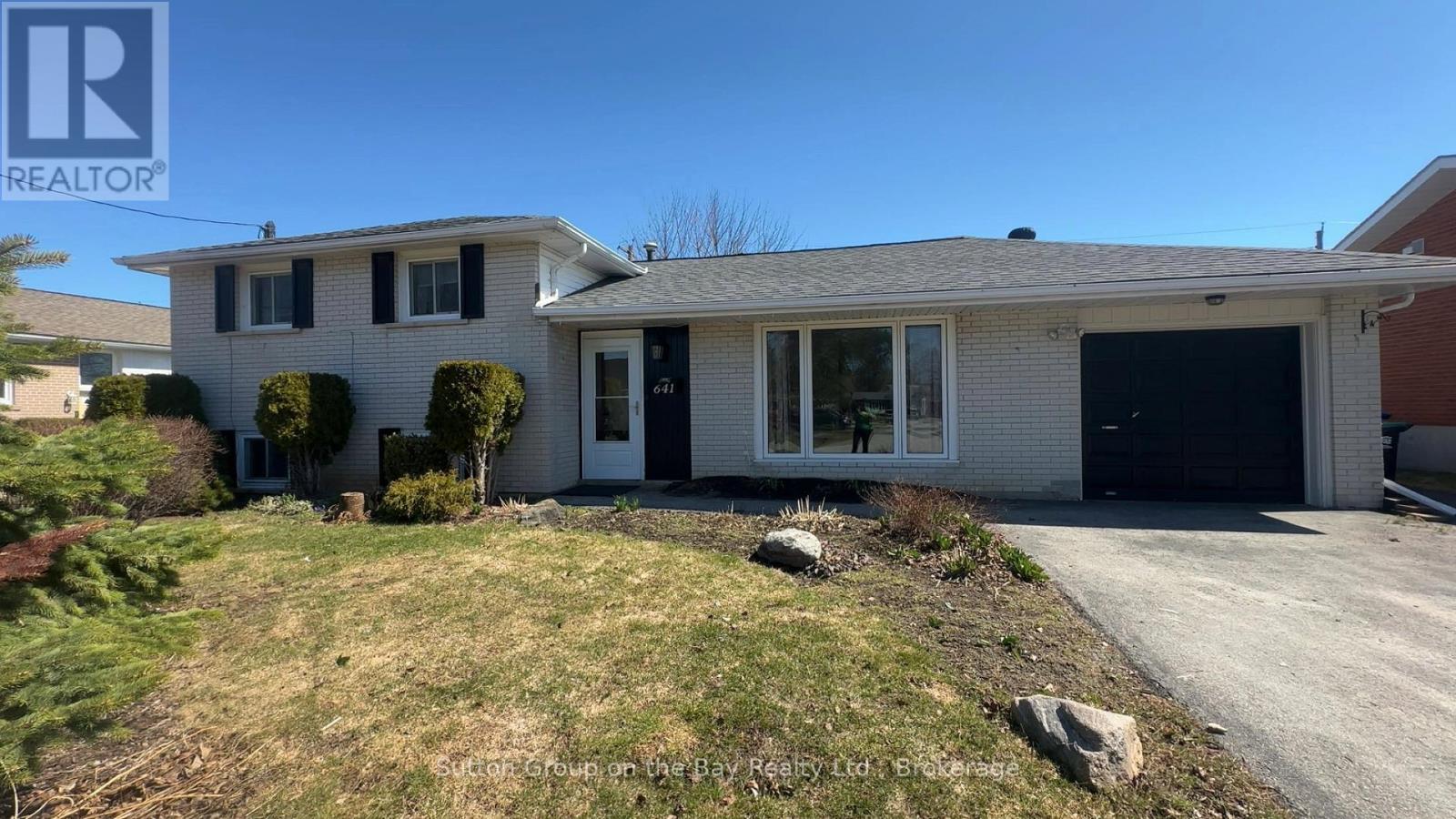 641 OAK STREET, Collingwood, Ontario