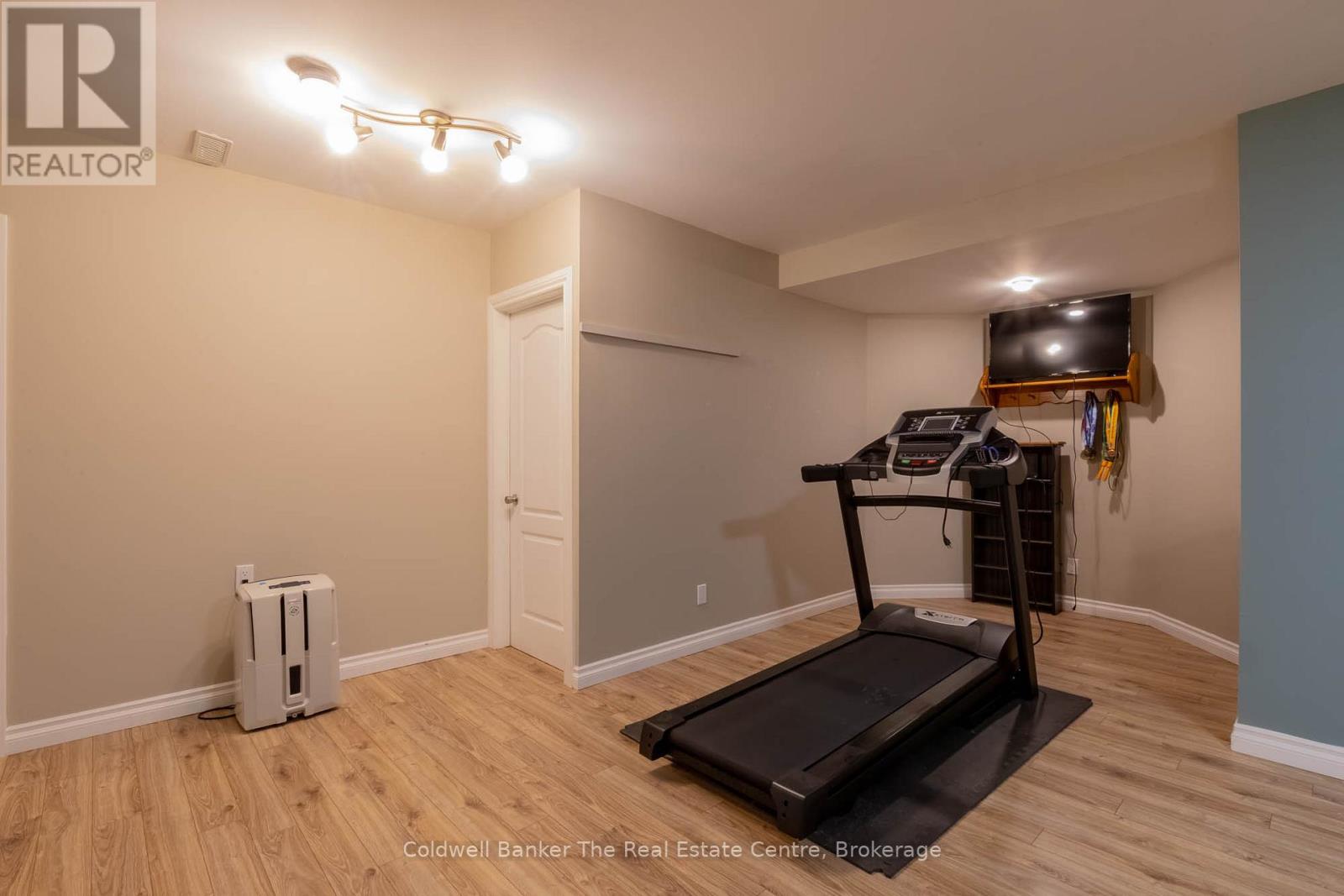 110 Forest Glen Drive, Gravenhurst, Ontario  P1P 1A1 - Photo 39 - X12987524