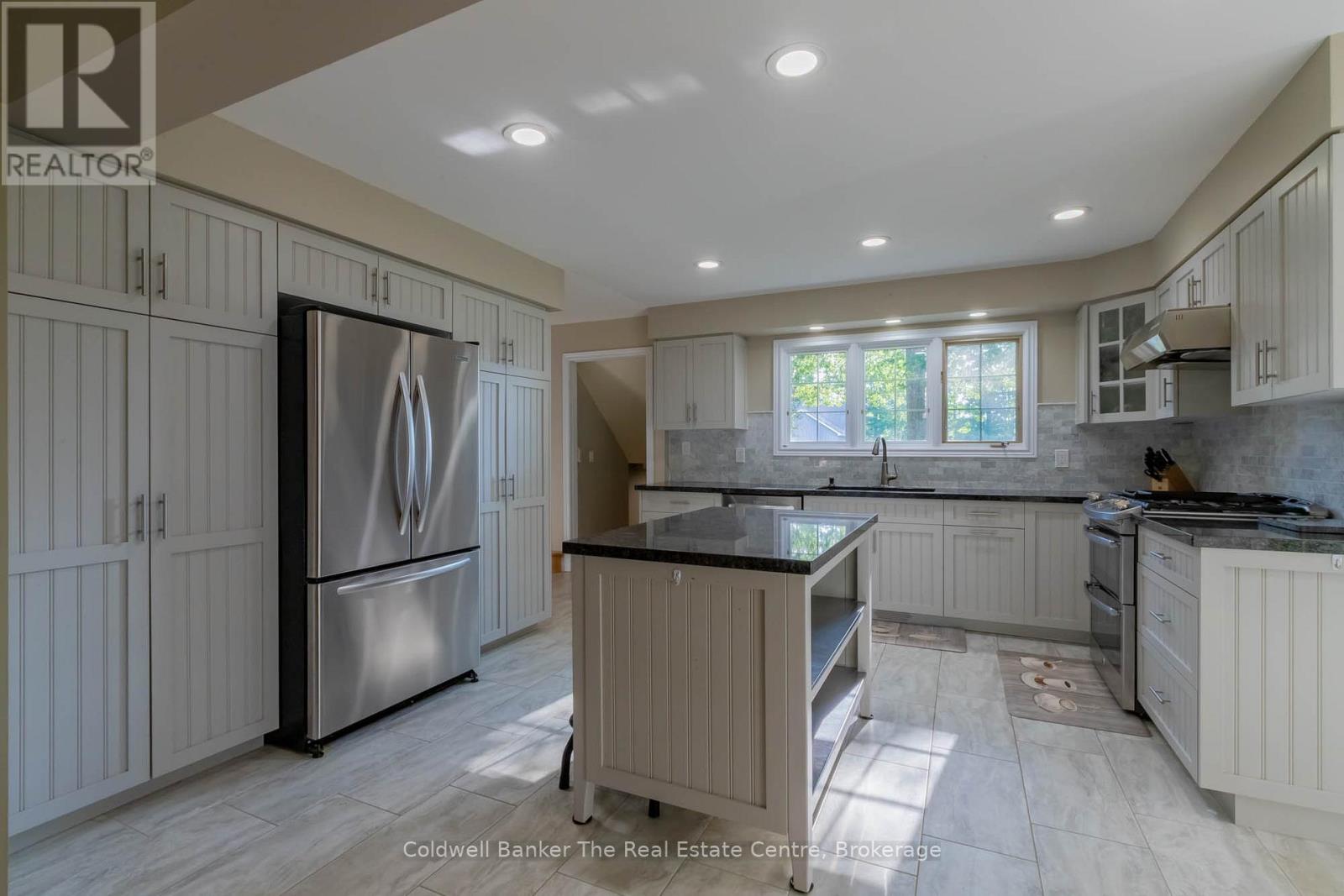 110 Forest Glen Drive, Gravenhurst, Ontario  P1P 1A1 - Photo 8 - X12987524