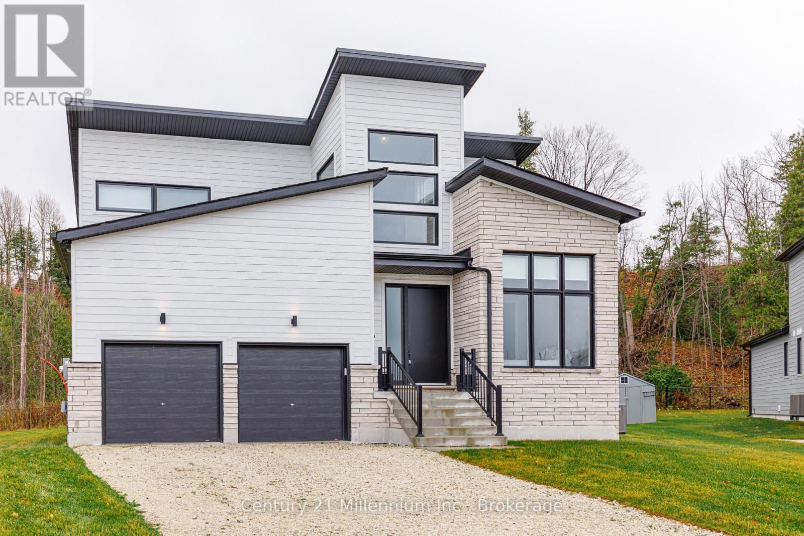 82 GOLDIE COURT, Blue Mountains, Ontario