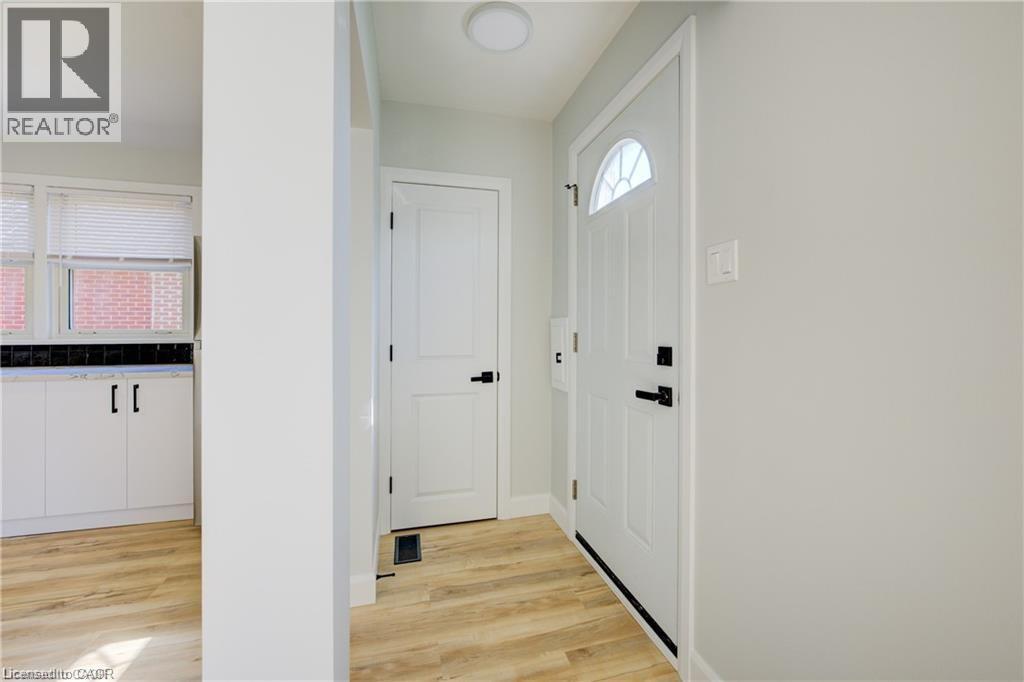 320 Highland Road E Unit# Main, Kitchener, Ontario  N2M 3W4 - Photo 7 - 40817644