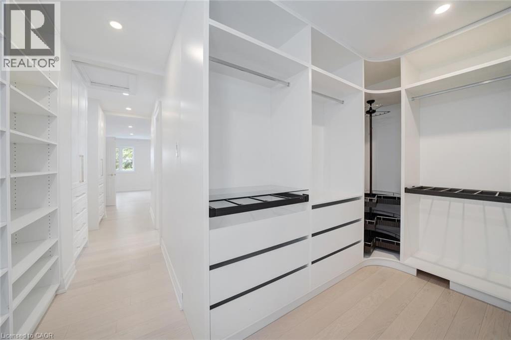 2a Chiltern Hill, Richmond Hill, Ontario  L4B 3B9 - Photo 32 - 40819978