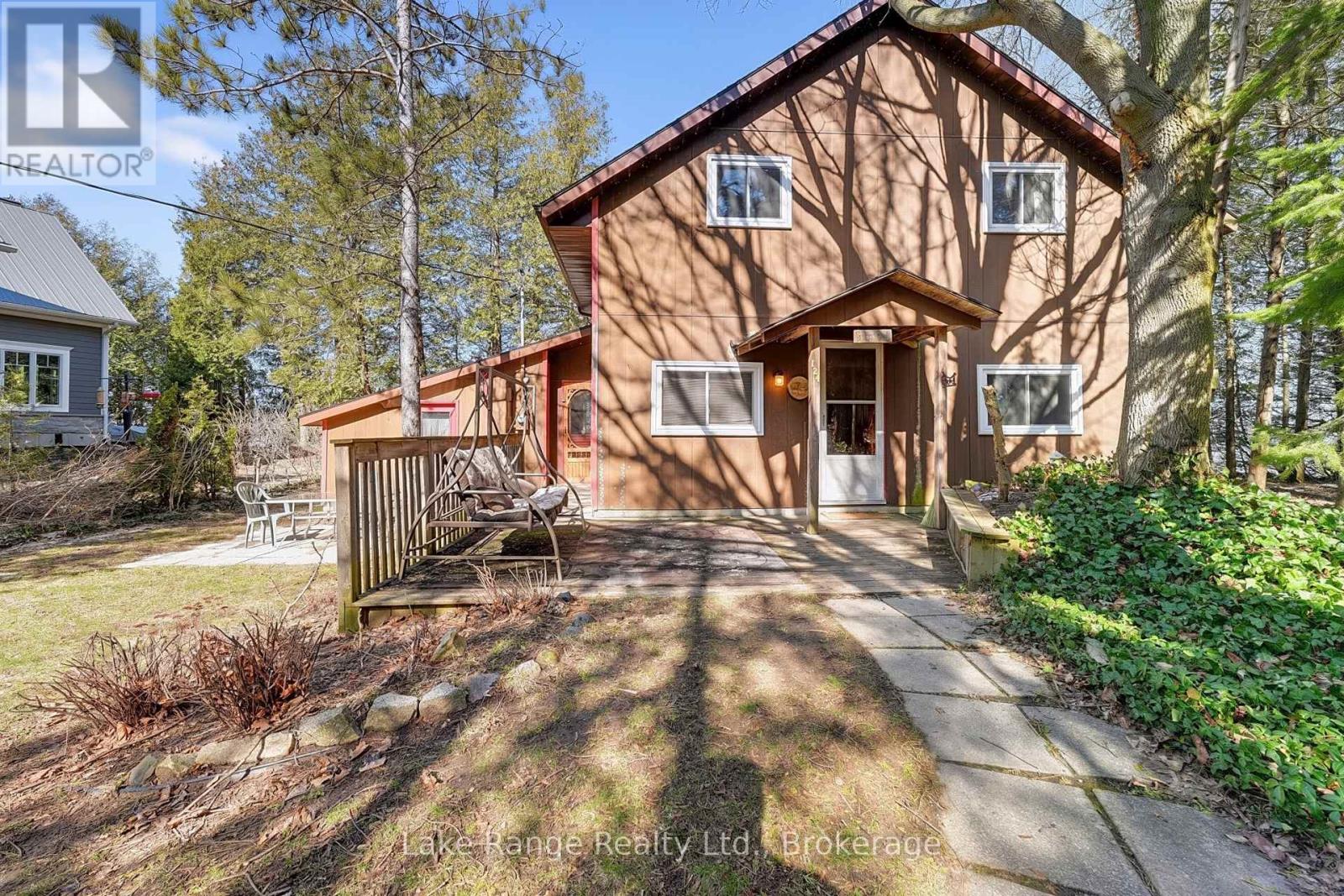 124 Bruce Beach Road, Huron-Kinloss, Ontario  N2Z 2X3 - Photo 13 - X12988684