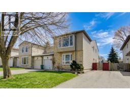 184 SILVER ASPEN Crescent, Kitchener, Ontario