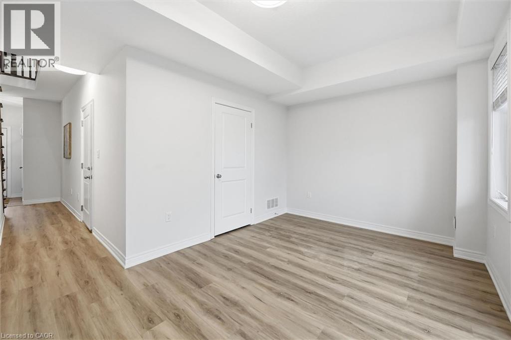 122 E Dundas Street E Unit# 9, Waterdown, Ontario  L9H 7K6 - Photo 8 - 40819952