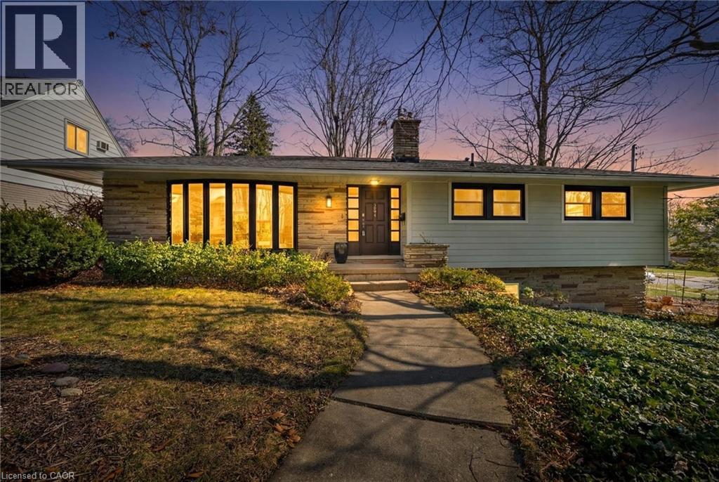 144 RIPPLEWOOD Crescent, Kitchener, Ontario