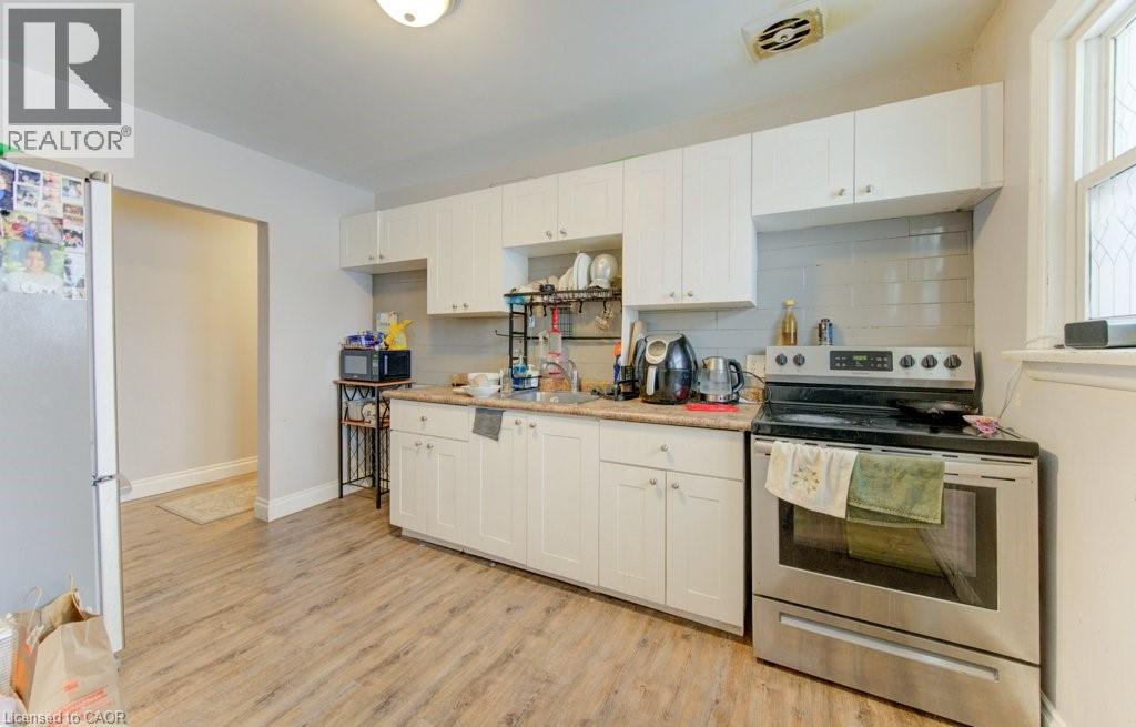 109 Eton Drive, Kitchener, Ontario  N2B 1N1 - Photo 27 - 40820033