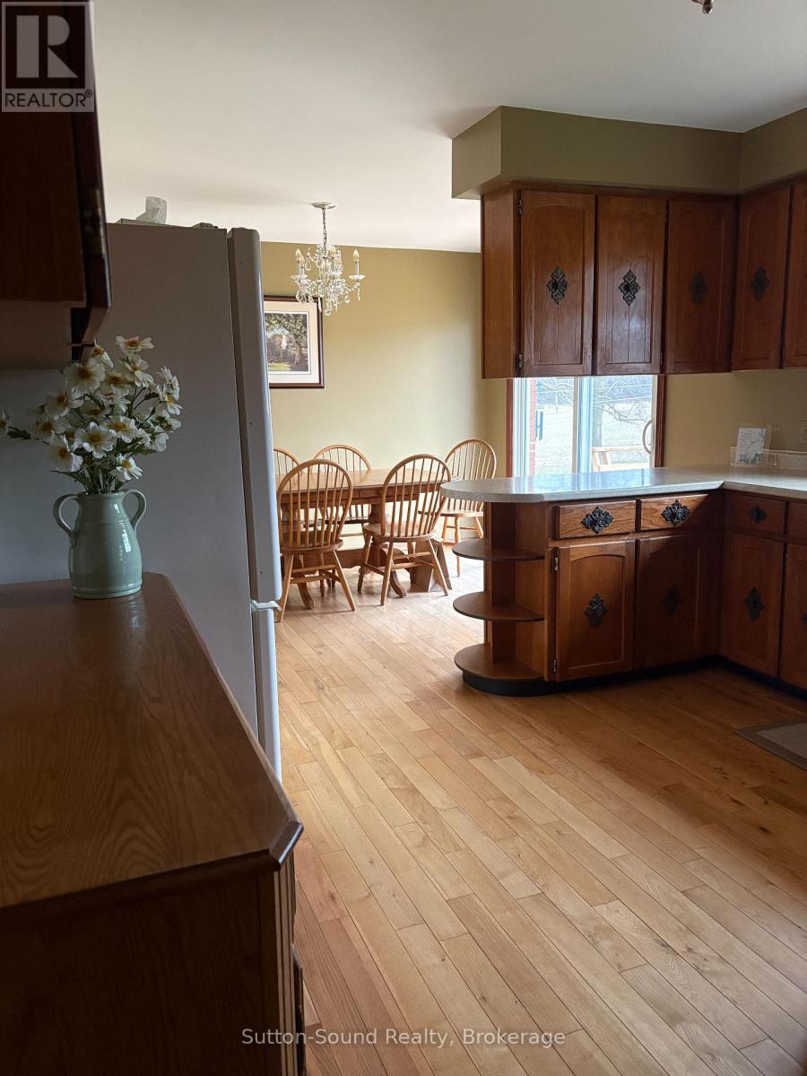 458523 8 Concession, Meaford, Ontario  N4K 5W4 - Photo 10 - X12989464