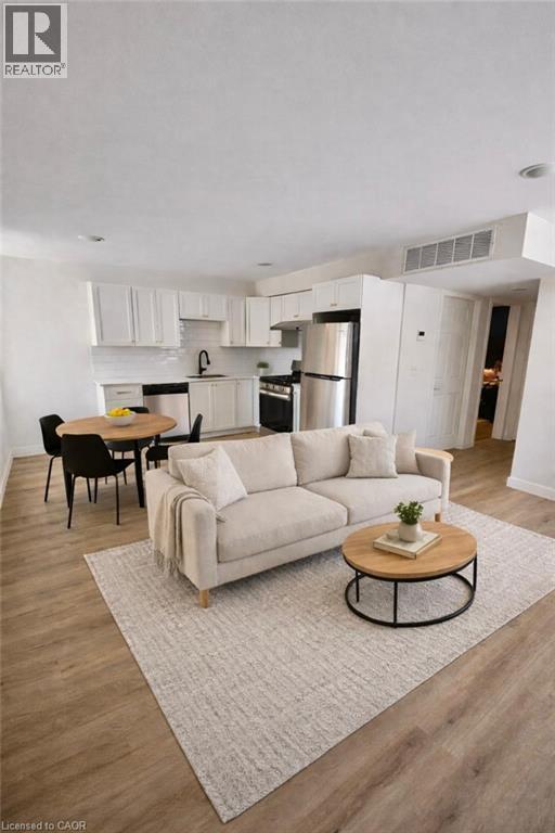 30 STIRTON Street, Hamilton, Ontario