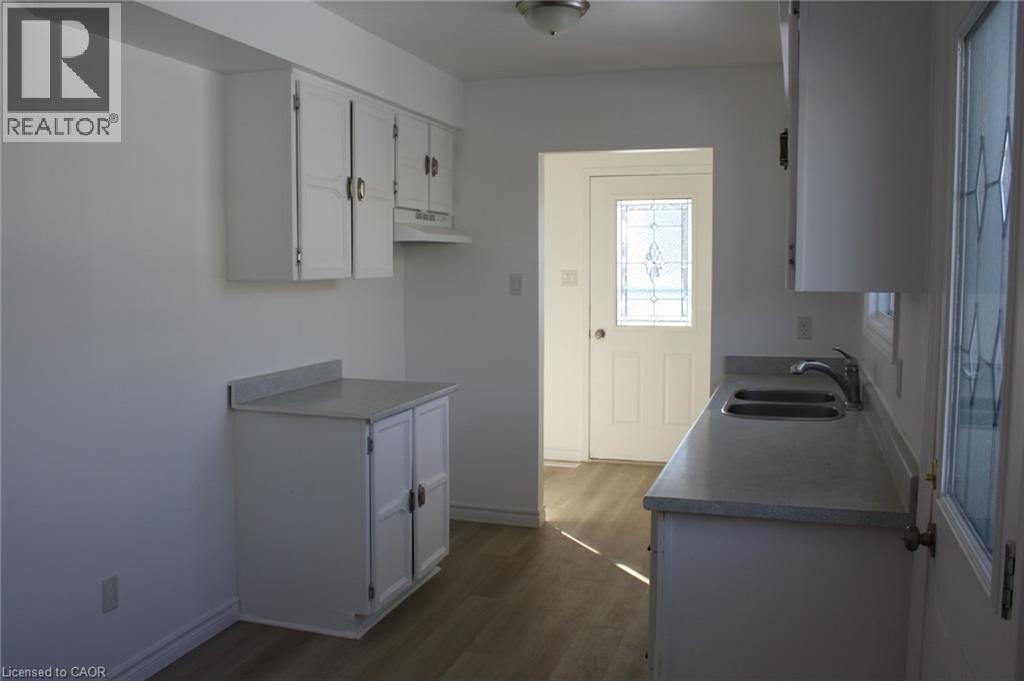 71 Nickolas Crescent, Cambridge, Ontario  N3C 3L7 - Photo 16 - 40820021