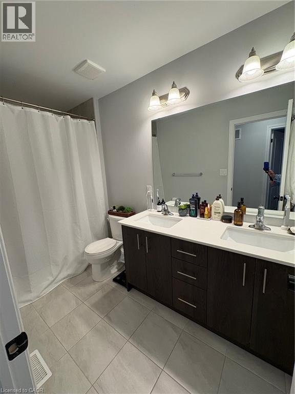 124 Compass Trail Unit# 84, Cambridge, Ontario  N3E 0E3 - Photo 19 - 40820162